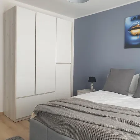 Apartment Qualis - Mall - Parcare - 2 Dormitoare