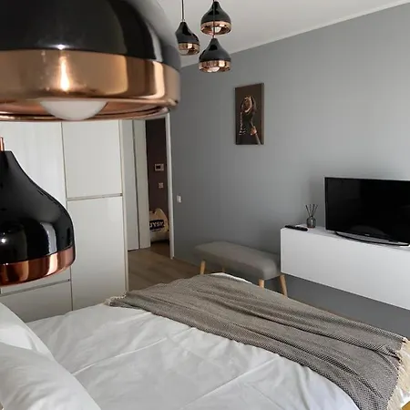 Qualis - Mall - Parcare - 2 Dormitoare Braşov