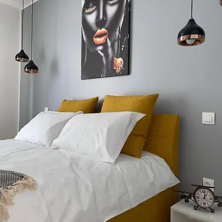 Qualis - Mall - Parcare - 2 Dormitoare Apartment Brasov