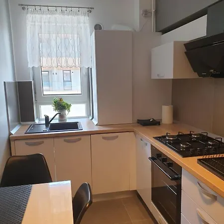 Qualis - Mall - Parcare - 2 Dormitoare Apartment *