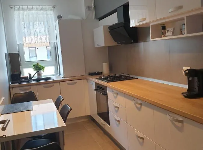 Qualis - Mall - Parcare - 2 Dormitoare Brasov