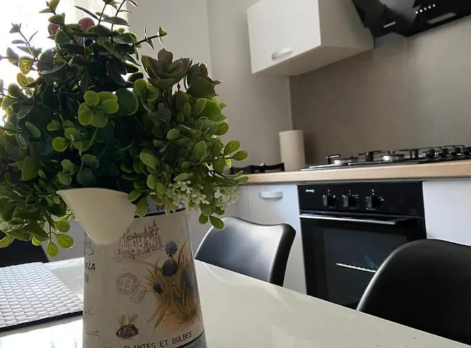 Qualis - Mall - Parcare - 2 Dormitoare Apartment Brasov